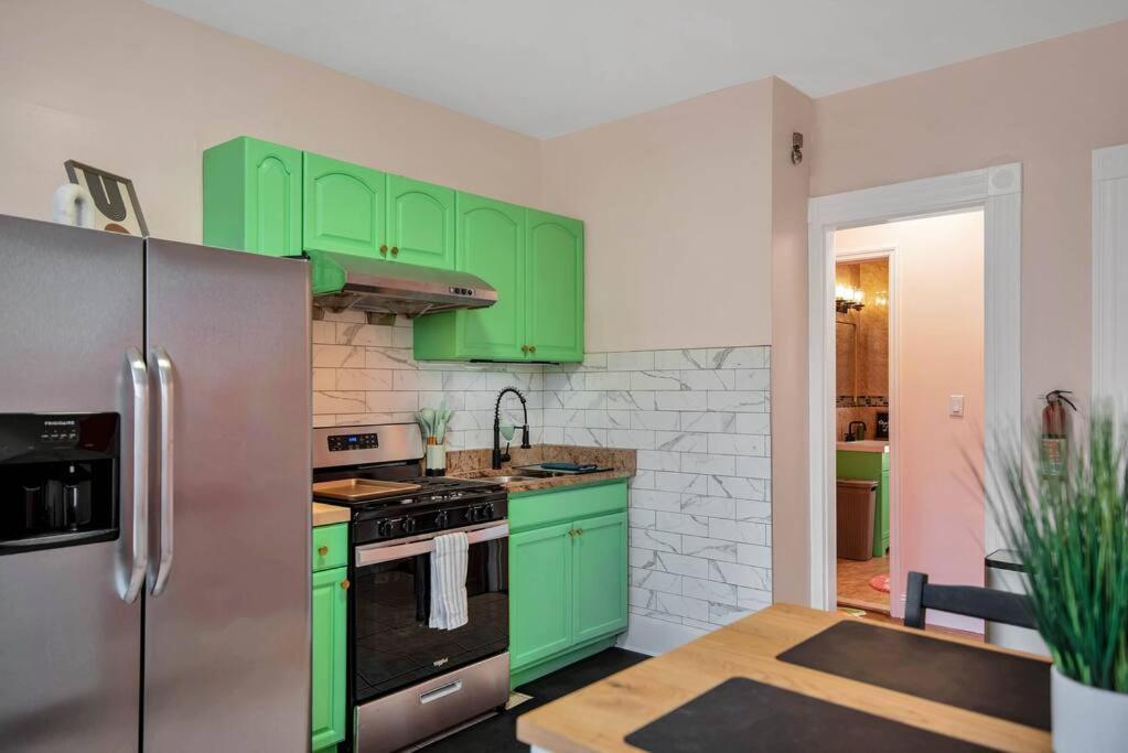 Peachy Paradise In East Rock Near Dt/Yale New Haven Exterior photo